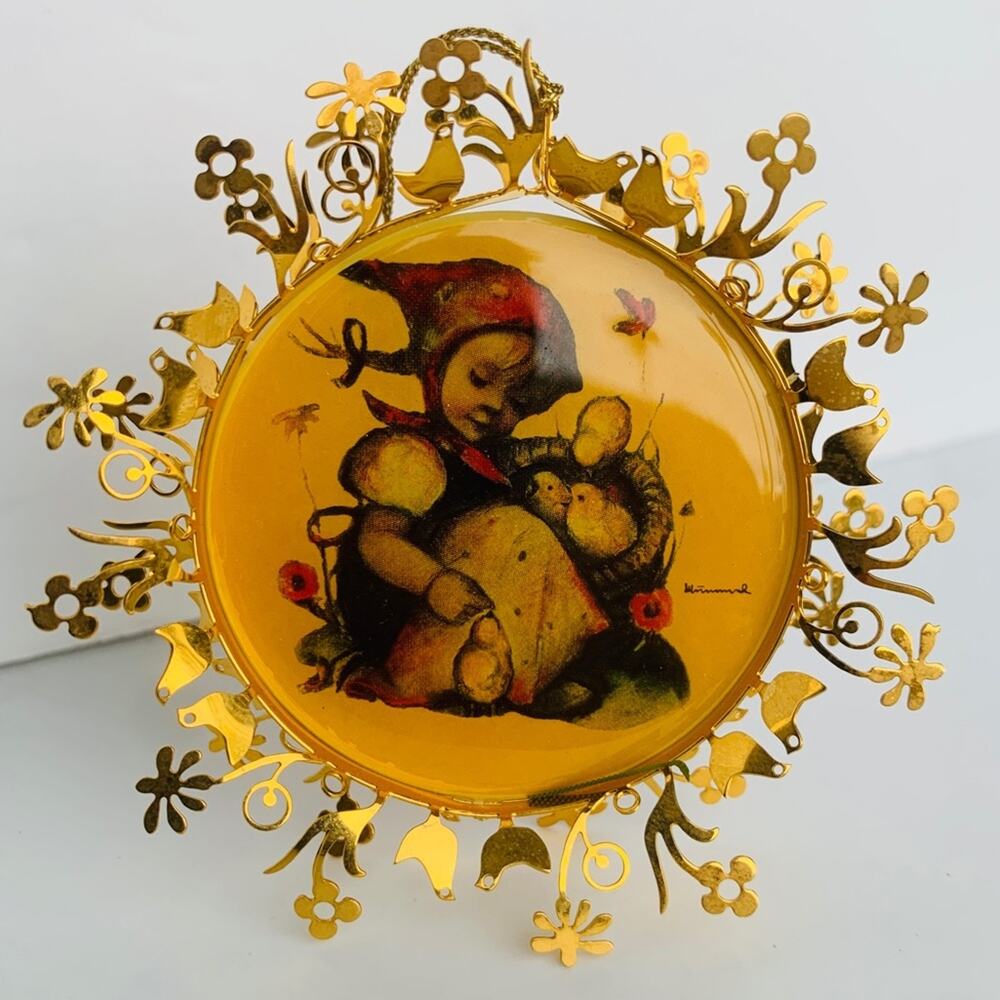 1986 Hummel Gold Ornament